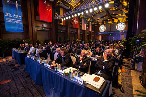 4月1日基金净值：交银经济新动力混合A最新净值29037，跌023%