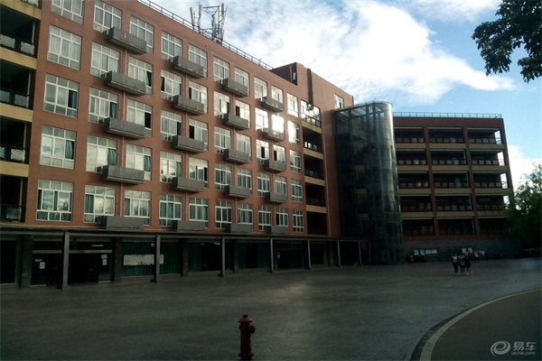 美国至4月25日当周API原油库存增加376万桶